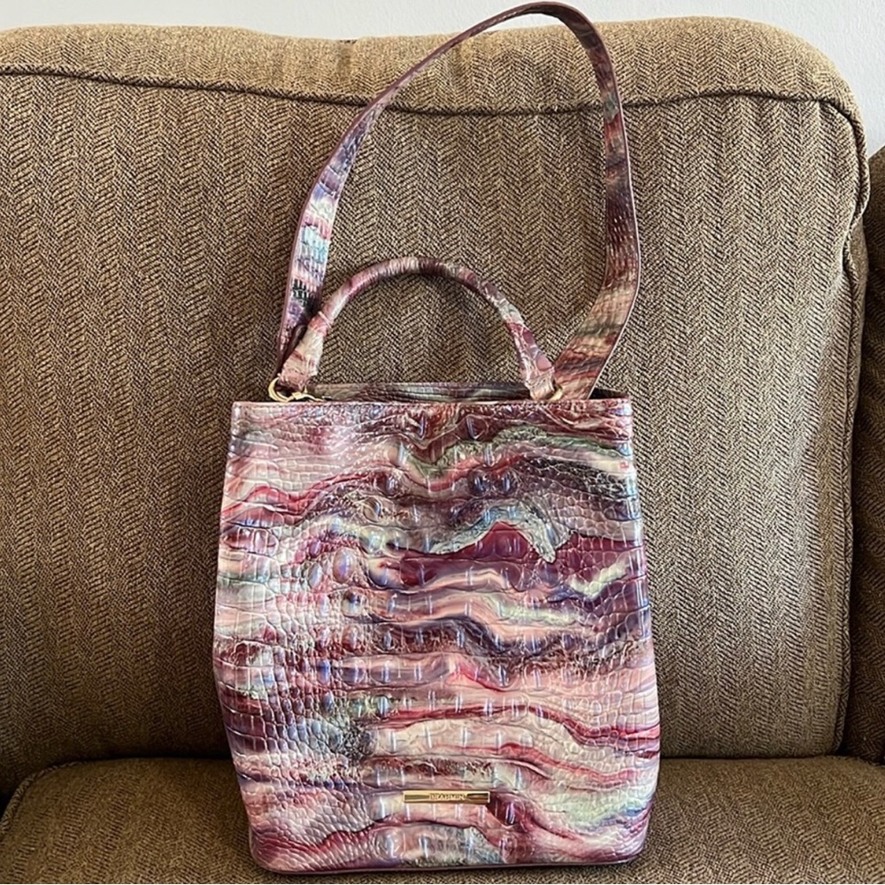 Brahmin Amelia Aura Melbourne bucket bag